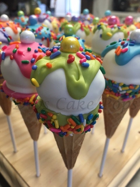 Pastel Cake Pops, Ice Cream Cone Cake Pops, Colorful Cake Pops