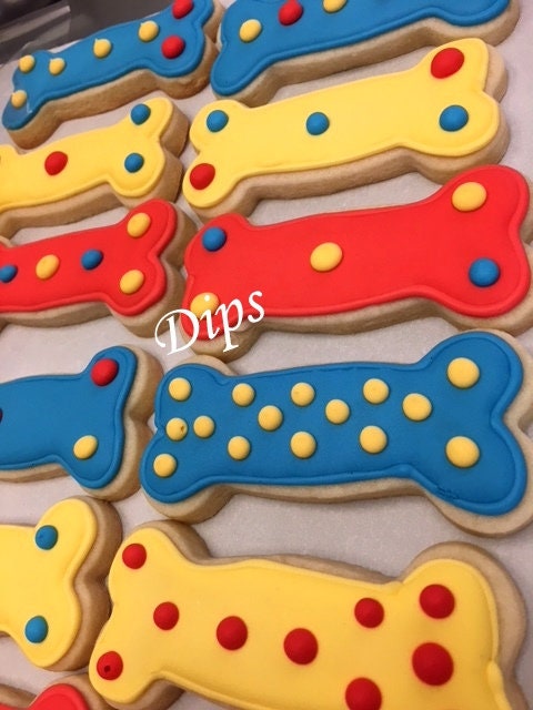 16 Paw Patrol cookies dog bone, dog paw sugar cookies, puppy paw, decorated cookies