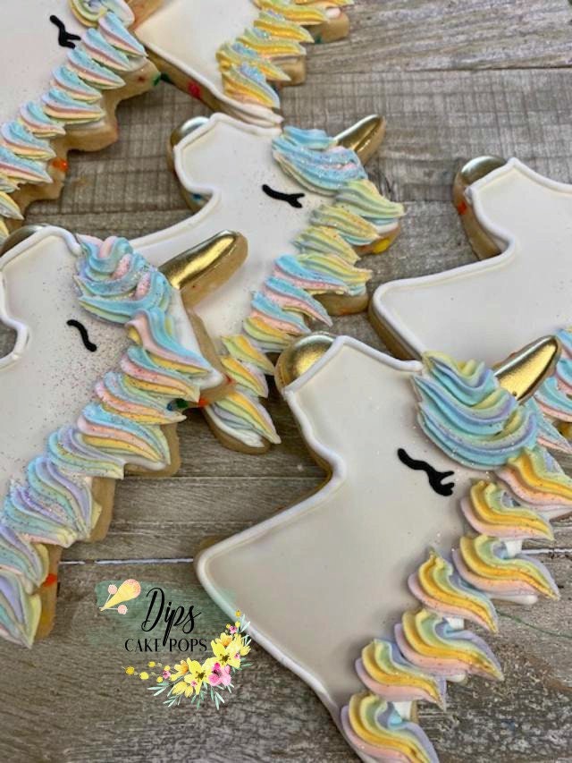 16 Unicorn and Rainbow sugar cookies