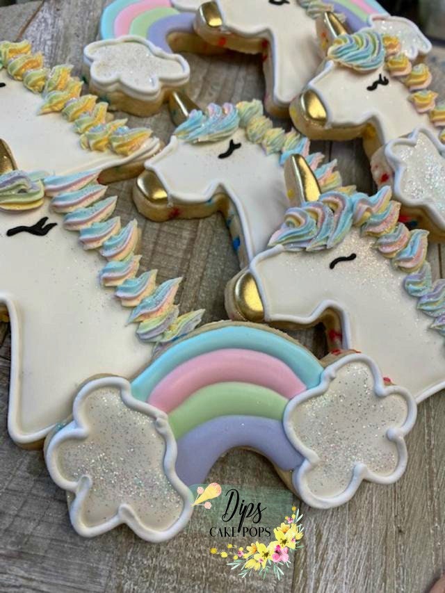 16 Unicorn and Rainbow sugar cookies