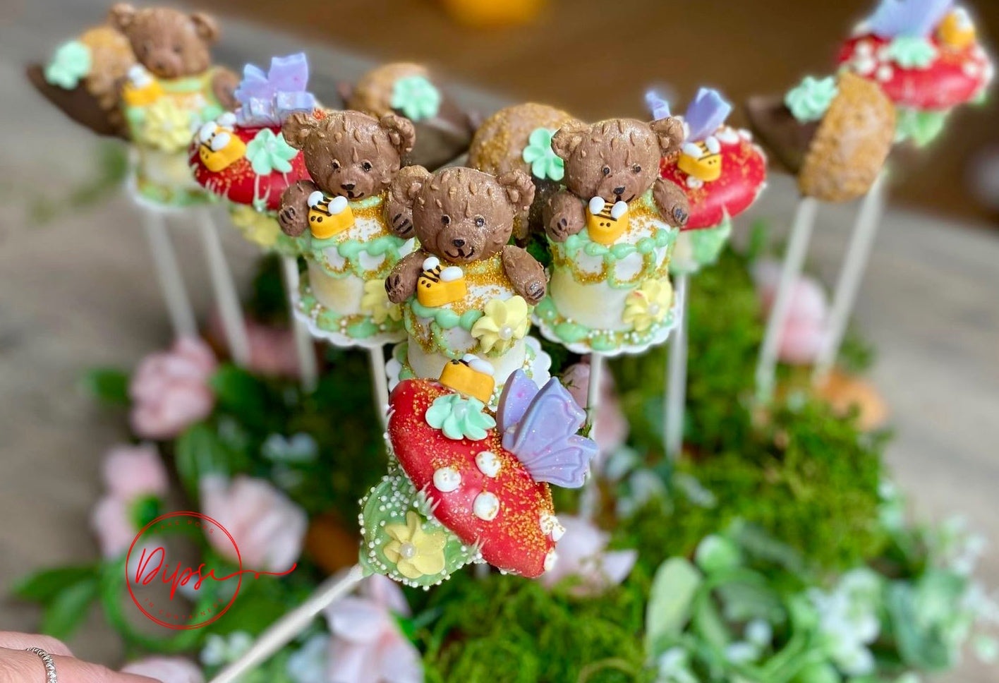 Woodland Creatures cake pop set