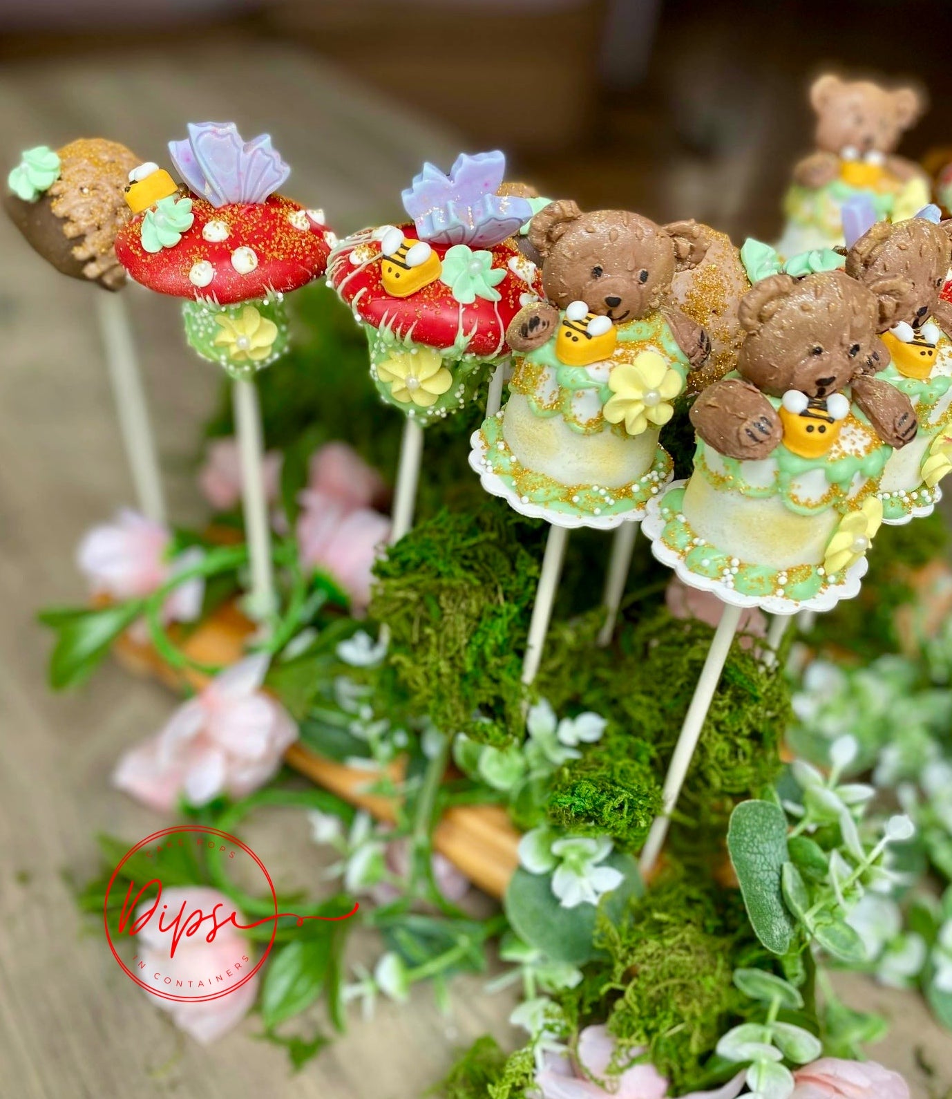 Woodland Creatures cake pop set