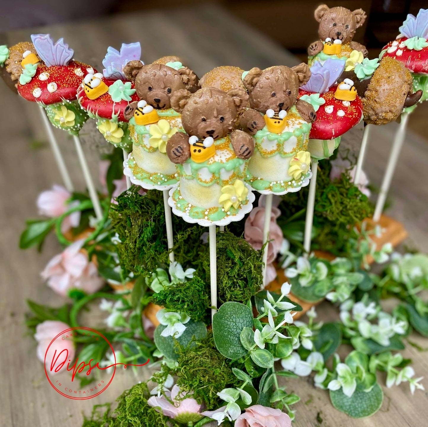 Woodland Creatures cake pop set