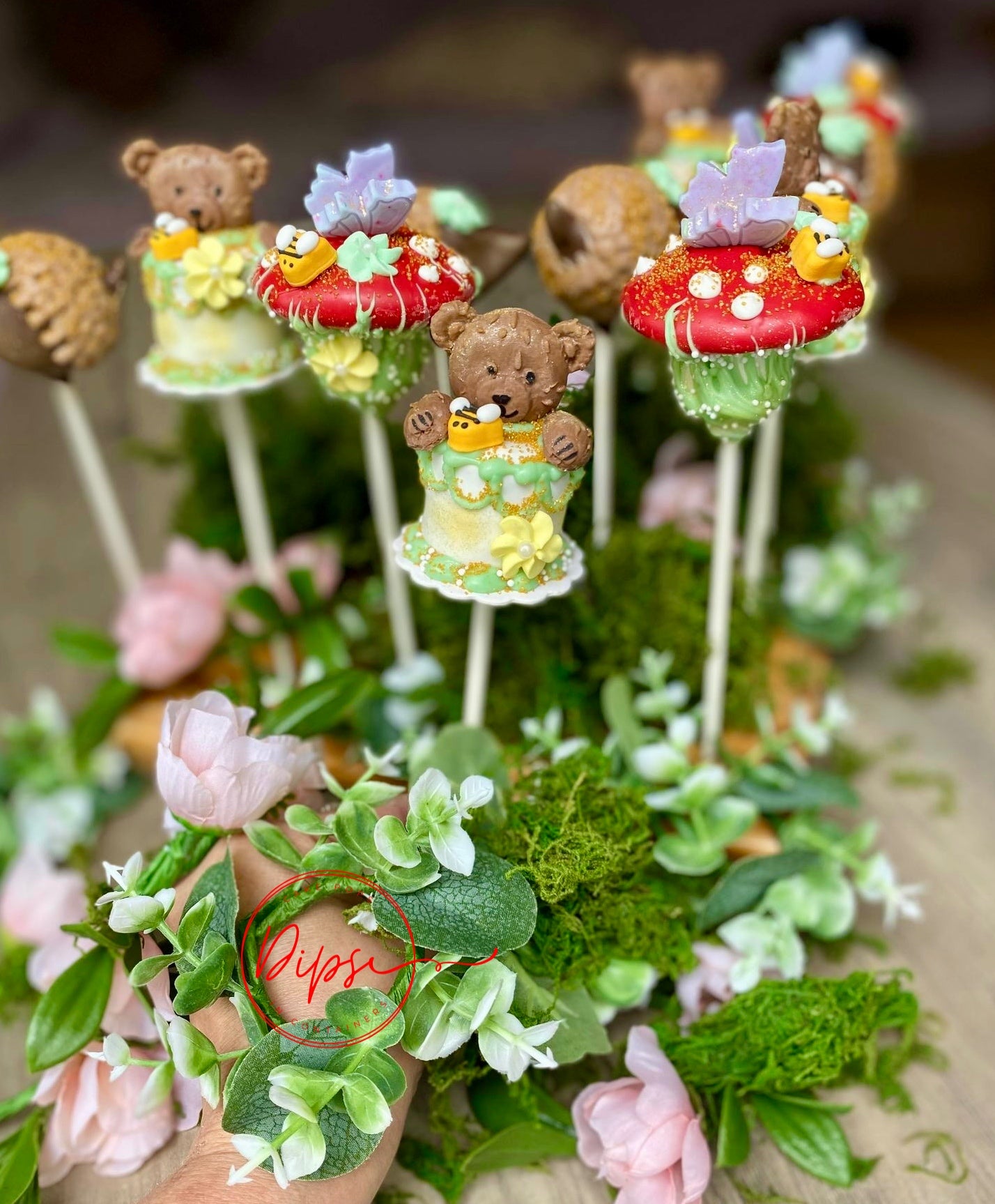 Woodland Creatures cake pop set