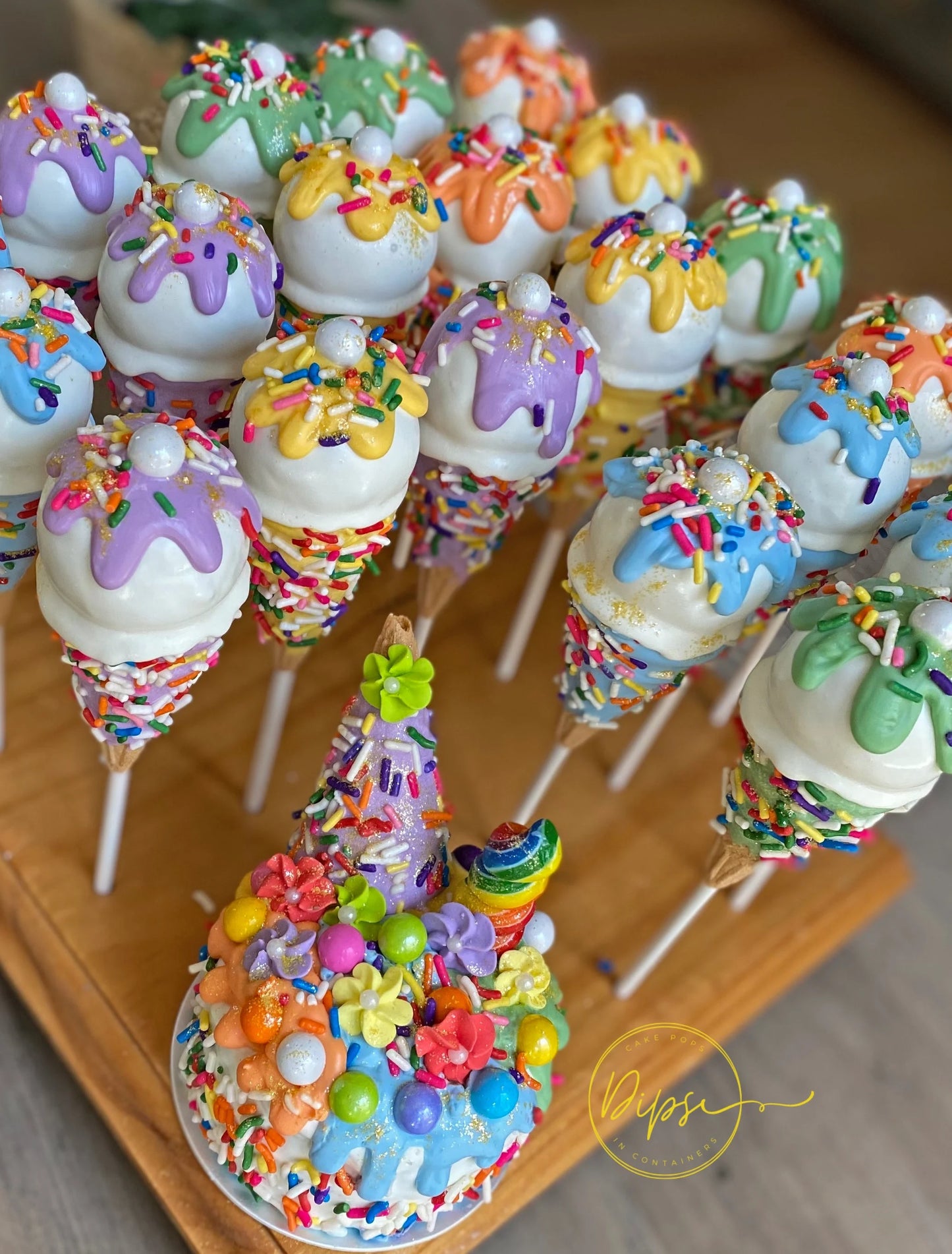 Mini cakes and Cake pop party package, birthday cakes, carnival cakes. bento cakes, smash cakes