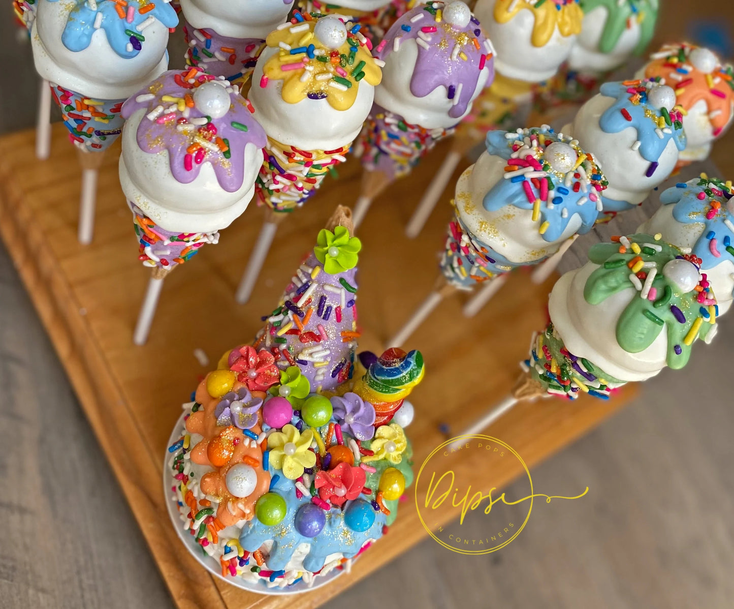 Mini cakes and Cake pop party package, birthday cakes, carnival cakes. bento cakes, smash cakes