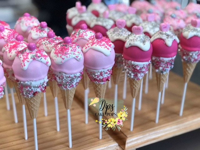 Pink princess Cake pops, birthday cake pops, girls birthday cake pops