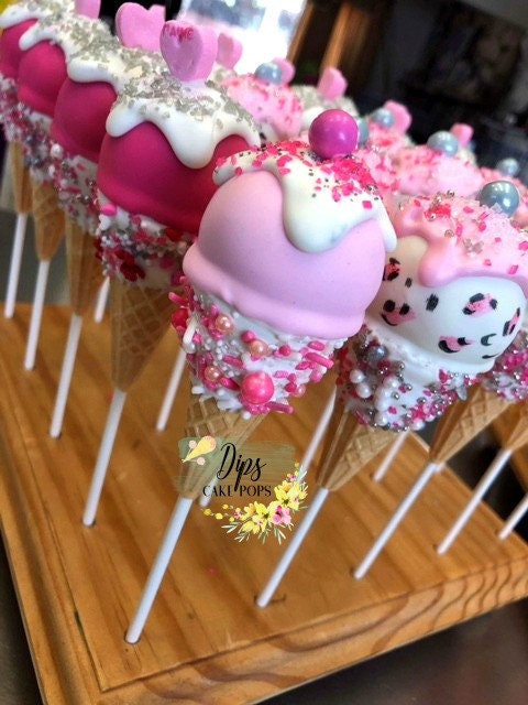 Pink princess Cake pops, birthday cake pops, girls birthday cake pops