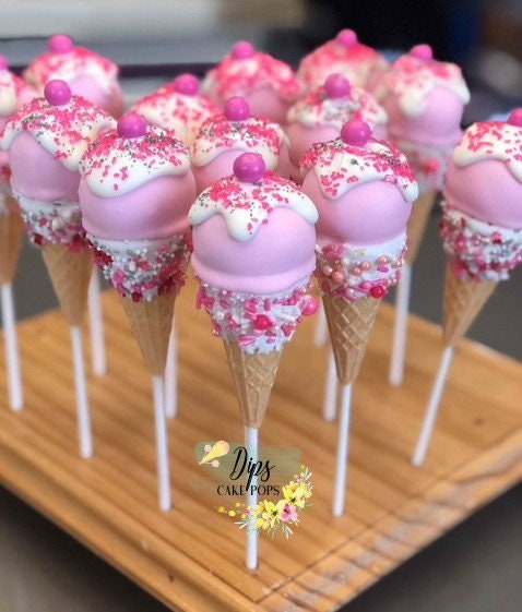 Pink princess Cake pops, birthday cake pops, girls birthday cake pops