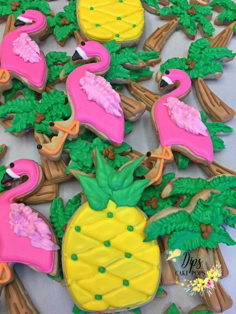 16 Luau Flamingo cookies, Pineapple cookies, Palm tree cookies, royal frosting cookies, Hawaiian cookies, Luau party, Hawaii party